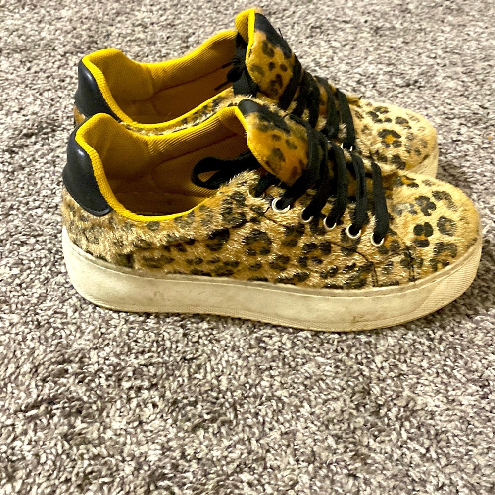 Furry cheetah leopard print sneakers